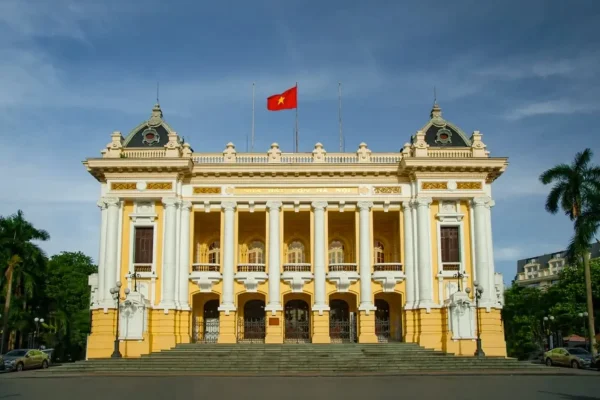 nha-hat-lon-ha-noi-1_1676039125