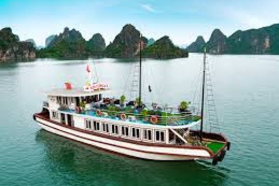 Wati: HA LONG BAY 1 DAY TRIP