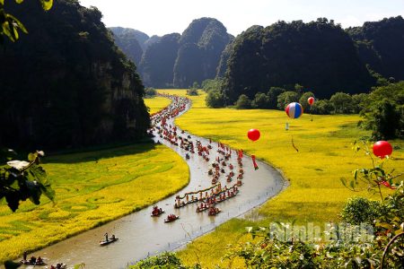 Ninh Binh – A Land of Stunning Landscapes & Unforgettable Experiences